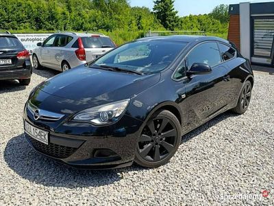 Opel Astra GTC