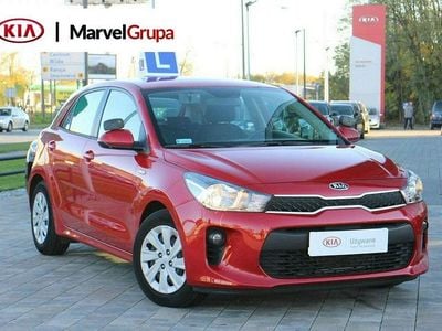 Używany Kia Rio 84 KM (61 kW) 2017 Czerwony Hatchback