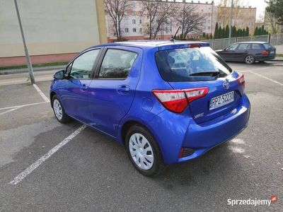 używany Toyota Yaris YARIS 1.0 Active NOWA ROK PRODUKCJI 20181.0 Active NOWA ROK PRODUKCJI 2018