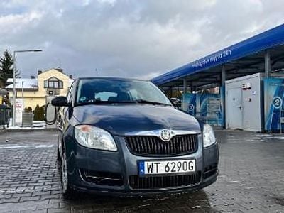 Szary Używany 2009 Skoda Fabia Hatchback | 10 000 zł (Uczciwa cena)