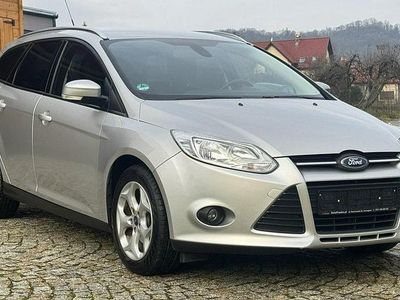 Srebrny Używany 2012 Ford Focus Kombi | 20 900 zł (Uczciwa cena)