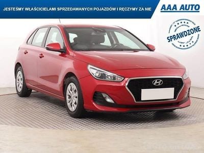 Używany Hyundai i30 2019 Czerwony
