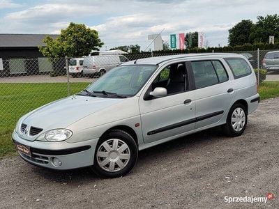 Używany Renault Mégane GrandTour 2003 Srebrny Kombi