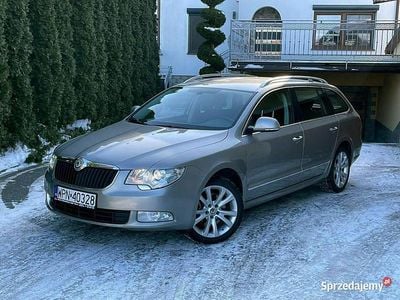 Inny (metalik) Używany 2013 Skoda Superb Kombi | 34 900 zł (Dobra cena)