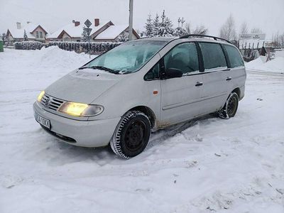 Srebrny Używany 1999 VW Sharan Minivan | 2950 zł