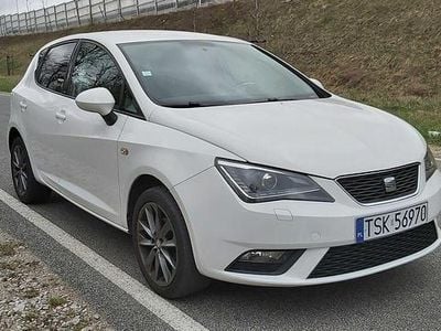Używany Seat Ibiza I-Tech 2013 Biały Hatchback