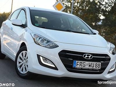 Używany Hyundai i30 2016 Biały Hatchback