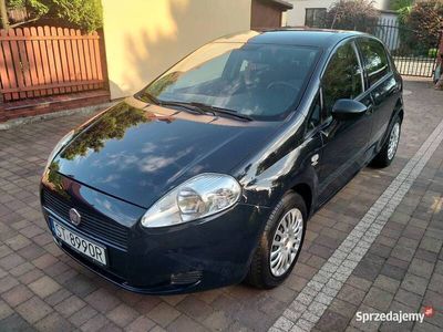 używany Fiat Grande Punto 2011rok i 113500 km z Klimatyzacją