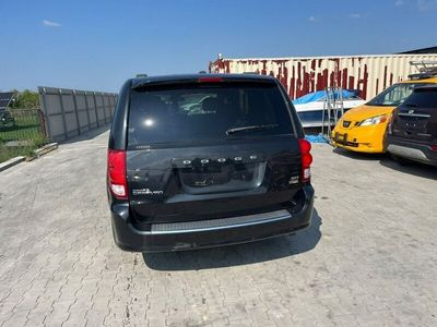 Czarny (metalik) Używany 2019 Dodge Grand Caravan Minivan | 34 900 zł