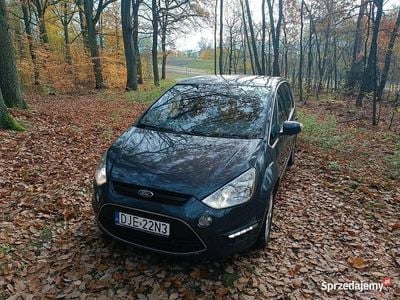Fioletowy Używany 2011 Ford S-MAX Titanium Minivan | 18 900 zł (Uczciwa cena)