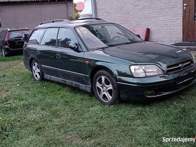 Zielony Używany 1999 Subaru Legacy Kombi | 1499 zł