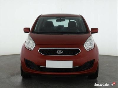 Używany Kia Venga 90 KM (66 kW) 2012 Czerwony Hatchback