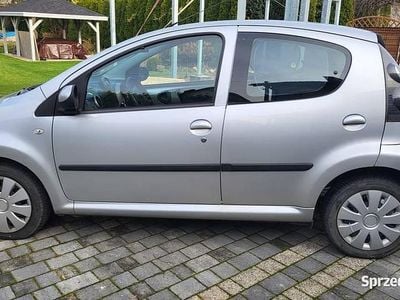 Srebrny Używany 2005 Citroën C1 Hatchback | 7800 zł (Uczciwa cena)