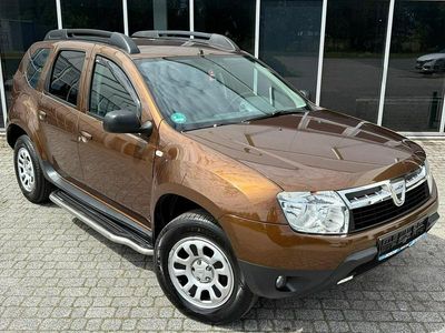 Brązowy (metalik) Używany 2010 Dacia Duster SUV | 18 900 zł (Dość drogi)