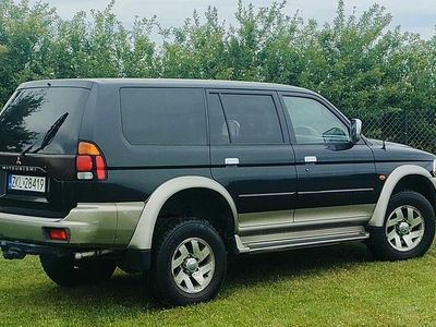 Czarny Używany 2002 Mitsubishi Pajero Sport SUV | 21 500 zł