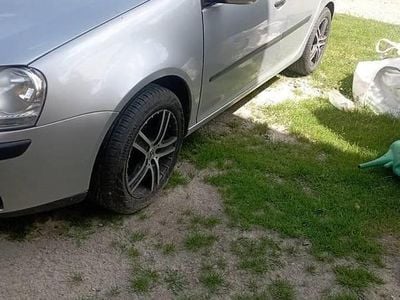 VW Golf V