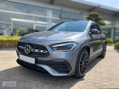 Szary Używany 2022 Mercedes GLA200 AMG line SUV | 218 999 zł