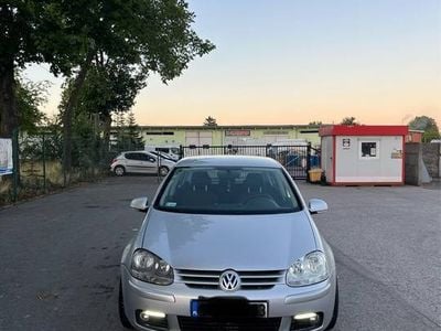 VW Golf V