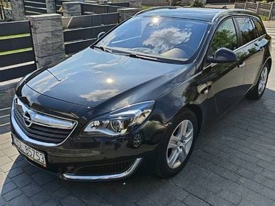 Używany Opel Insignia 170 KM (125 kW) 2016 Czarny Kombi