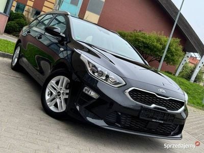 Czarny Używany 2018 Kia Ceed Hatchback | 49 900 zł (Drogi)