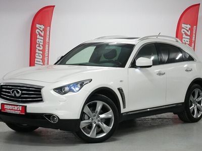 używany Infiniti QX70 3.7dm 320KM 2016r. 118 000km