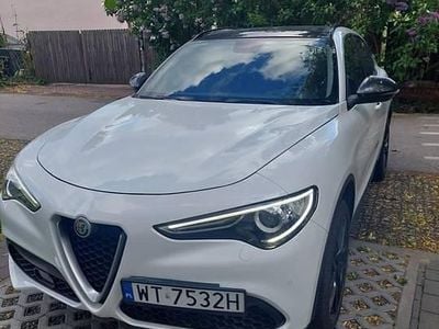 Używany Alfa Romeo Stelvio 280 KM (205 kW) 2019 Biały SUV