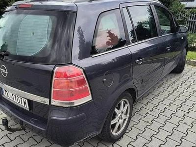 Granatowy Używany 2005 Opel Zafira Minivan | 4900 zł (Dobra cena)
