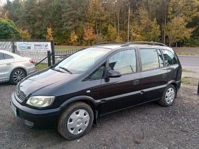 używany Opel Zafira A