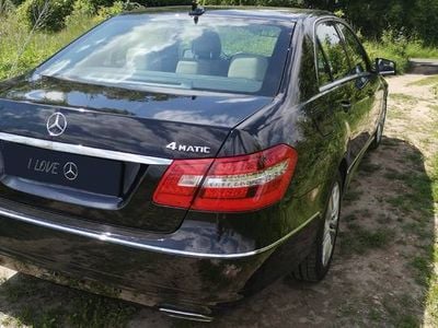 Mercedes E350