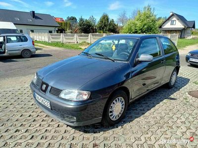 używany Seat Ibiza 1.4 MPI 01r