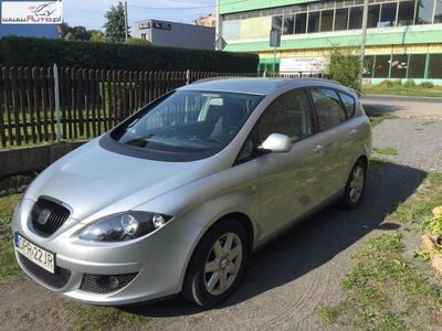 Używany Seat Altea XL 110 KM (80 kW) 2008 Srebrny (metalik) Minivan