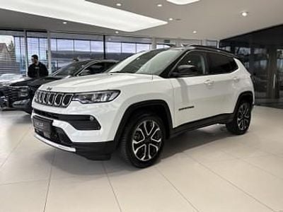 Używany Jeep Compass Limited 190 KM (139 kW) 2022 Biały SUV
