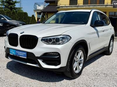 Biały (metalik, perła) Używany 2021 BMW X3 SUV | 99 900 zł