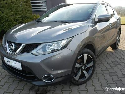 Szary (metalik) Używany 2015 Nissan Qashqai 360º SUV | 22 900 zł