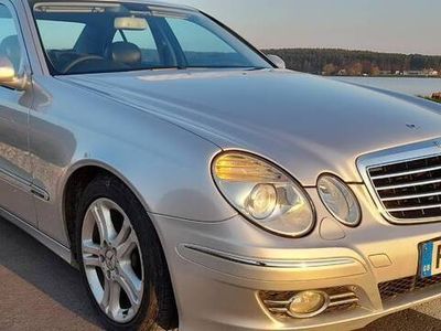 używany Mercedes E220 W2112.2CDI 170KM E Klasa 2007r Avangarde