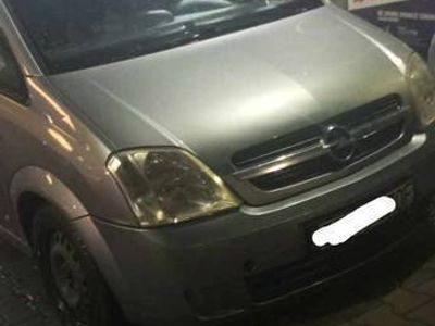 Srebrny Używany 2003 Opel Meriva Minivan | 4700 zł