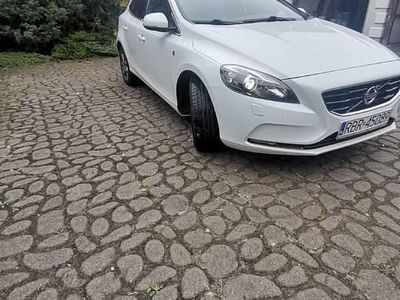 Używany Volvo V40 2015 Biały Kombi
