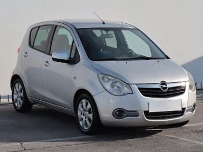 Używany Opel Agila 65 KM (47 kW) 2009 Srebrny Hatchback
