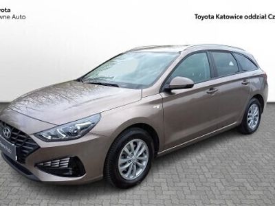 Brązowy Używany 2022 Hyundai i30 Classic Sedan/Limuzyna | 75 900 zł (Dość drogi)