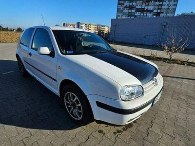 Biały Używany 1998 VW Golf III Hatchback | 3300 zł (Dobra cena)