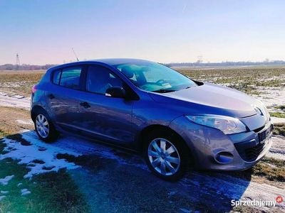 Szary Używany 2012 Renault Mégane III Hatchback | 18 900 zł (Uczciwa cena)
