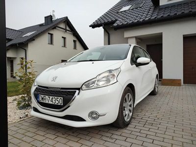 używany Peugeot 208 I 1.2 benzyna / dotykowy ekran / nowy rozrząd /