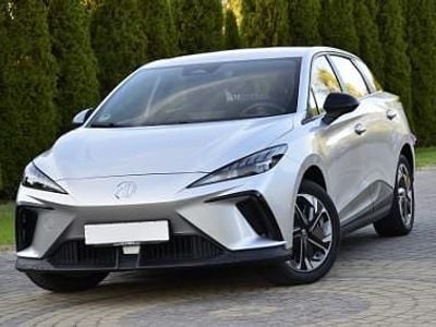 Srebrny Używany 2024 MG MG4 EV Hatchback | 66 900 zł