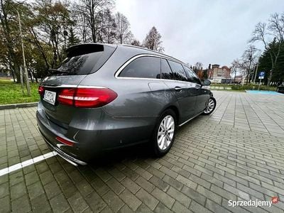 Używany Mercedes E300 2019