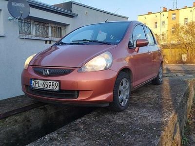 Inny kolor Używany 2006 Honda Jazz Hatchback | 3900 zł (Dobra cena)
