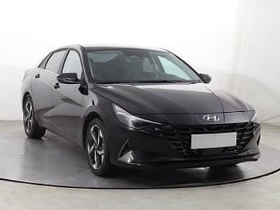 Czarny Używany 2022 Hyundai Elantra Sedan/Limuzyna | 81 999 zł (Uczciwa cena)