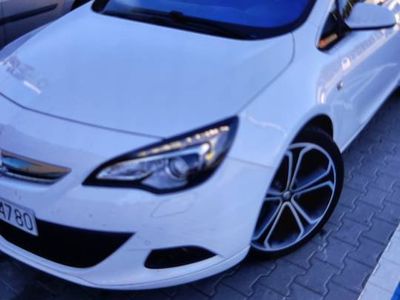 Opel Astra GTC