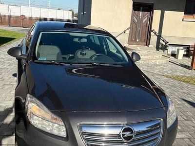 Srebrny Używany 2012 Opel Insignia Hatchback | 22 000 zł (Uczciwa cena)