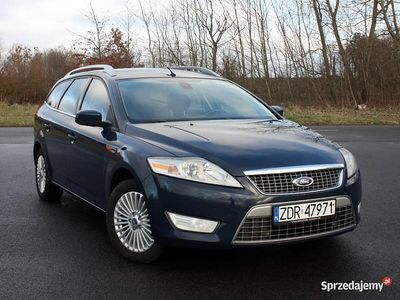 Granatowy Używany 2009 Ford Mondeo Kombi | 7900 zł (Dobra cena)