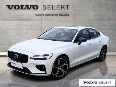 Biały Używany 2024 Volvo S60 Sedan/Limuzyna | 169 900 zł (Dość drogi)